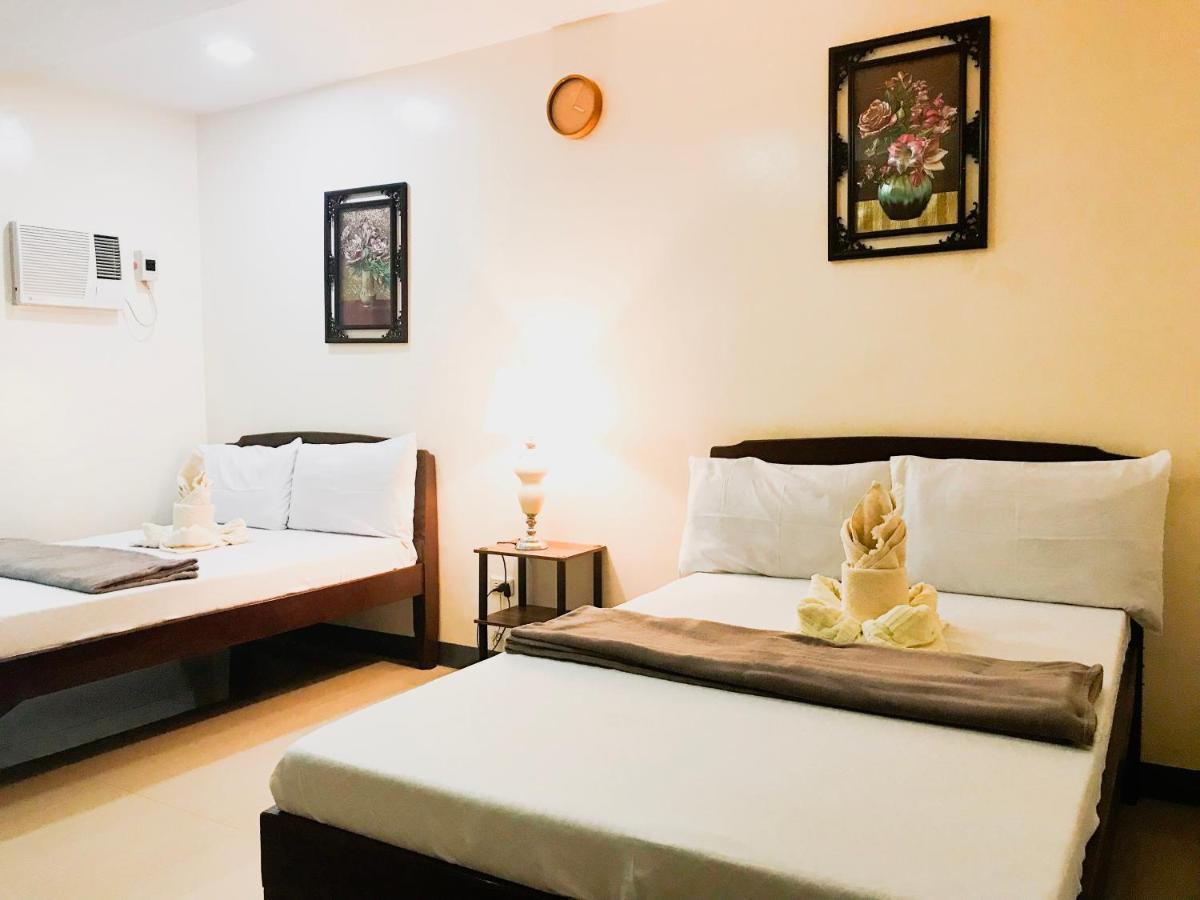 B&J Guesthouse And Tours Tagbilaran City Kültér fotó