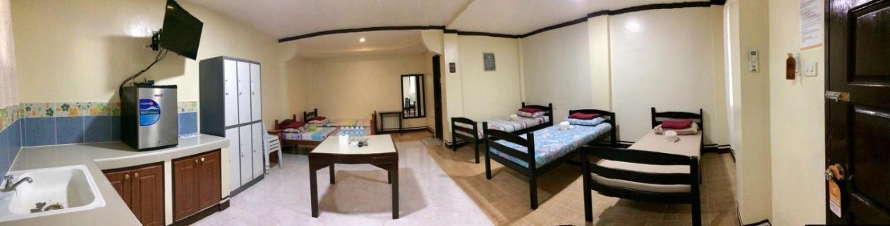 B&J Guesthouse And Tours Tagbilaran City Kültér fotó