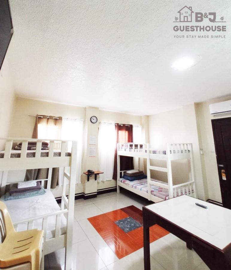 B&J Guesthouse And Tours Tagbilaran City Kültér fotó