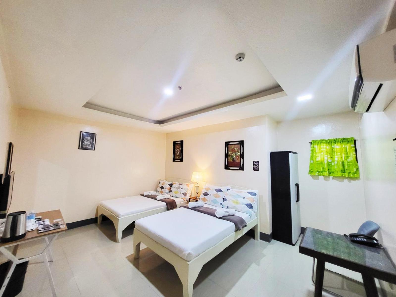 B&J Guesthouse And Tours Tagbilaran City Kültér fotó