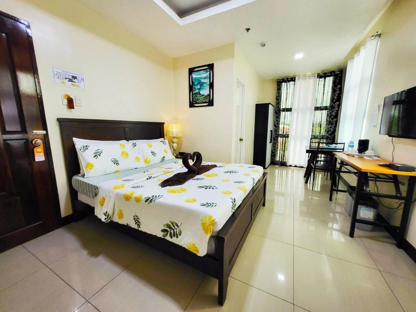 B&J Guesthouse And Tours Tagbilaran City Kültér fotó